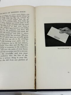 Ten Secrets of Modern Magic.inside.note gutter..jpeg
